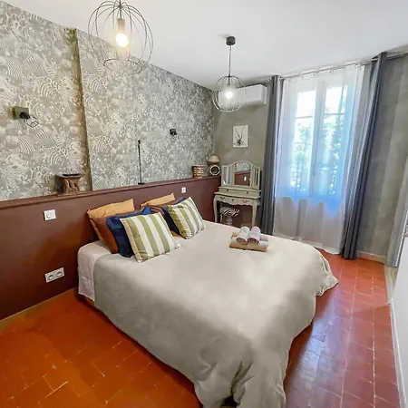 Superbe Avec Piscine, 4 A Villa *
