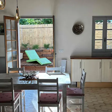 Superbe Avec Piscine, 4 A Villa